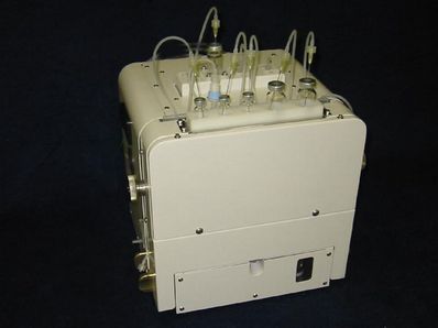 FDG合成装置「F200」